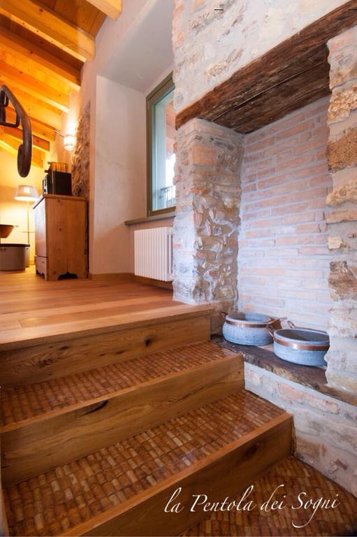 B&B La Pentola Dei Sogni Scanzorosciate Exterior foto